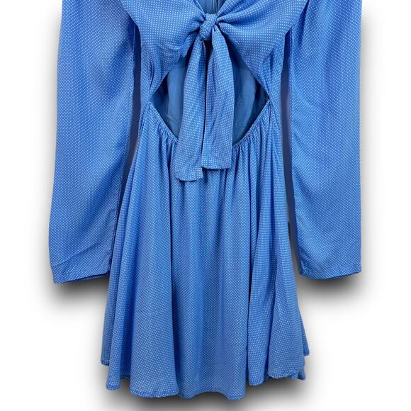 Skylar and Madison Blue Cut Out Tie Front Mini Dress White Microdot Size Small - Picture 4 of 7